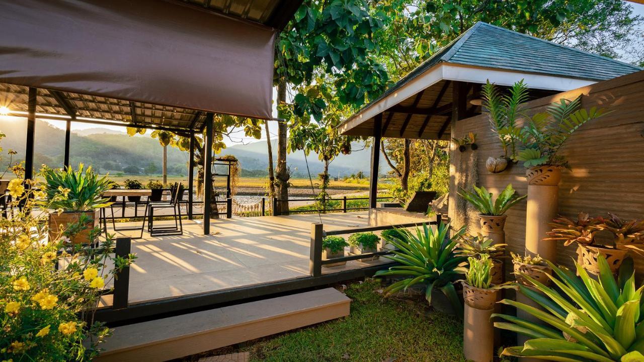 Hotel Baan Sin Suk Chiang Rai Exterior foto